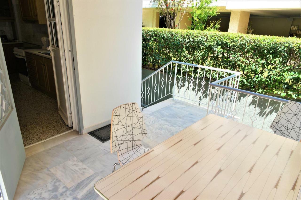Zefyros Super Cool Apartments Next To Alimos Riviera เอเธนส์ ภายนอก รูปภาพ