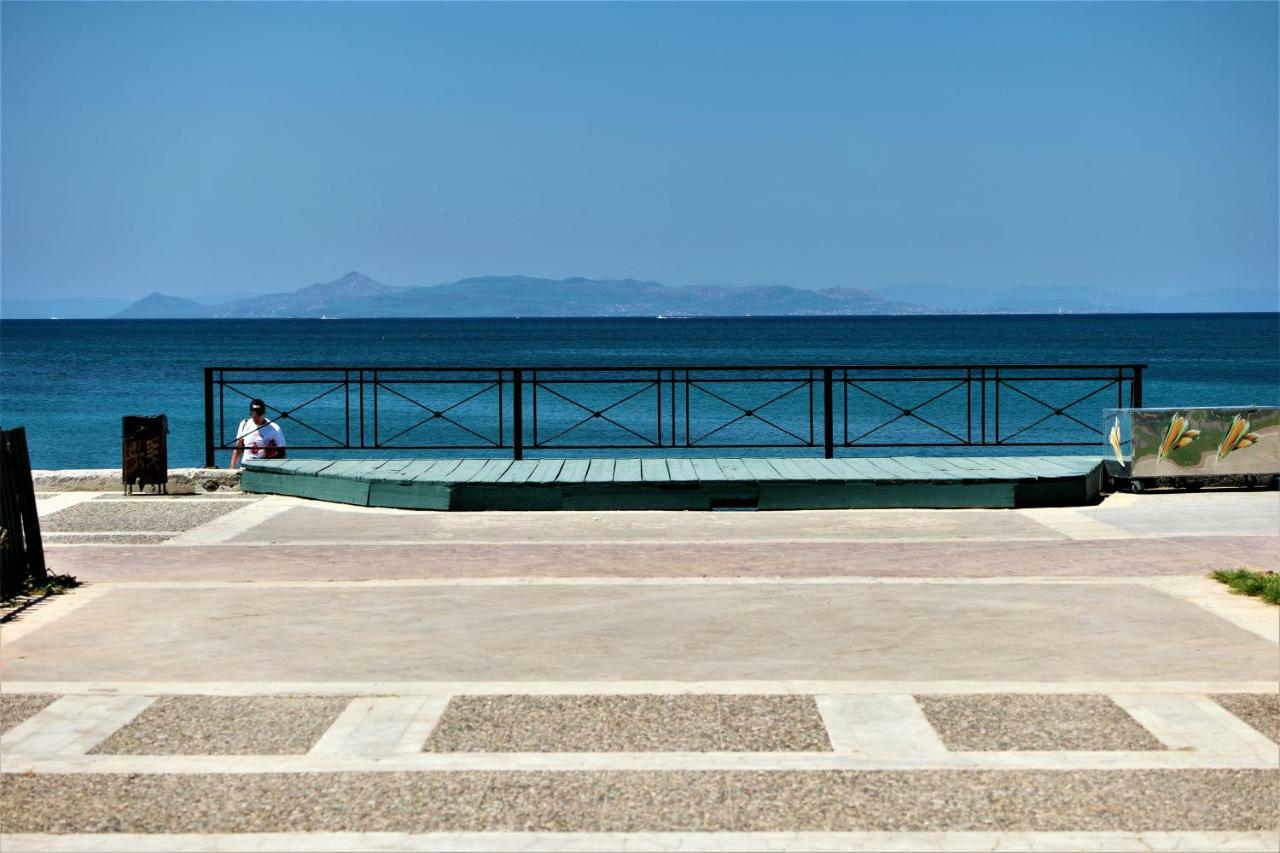 Zefyros Super Cool Apartments Next To Alimos Riviera เอเธนส์ ภายนอก รูปภาพ